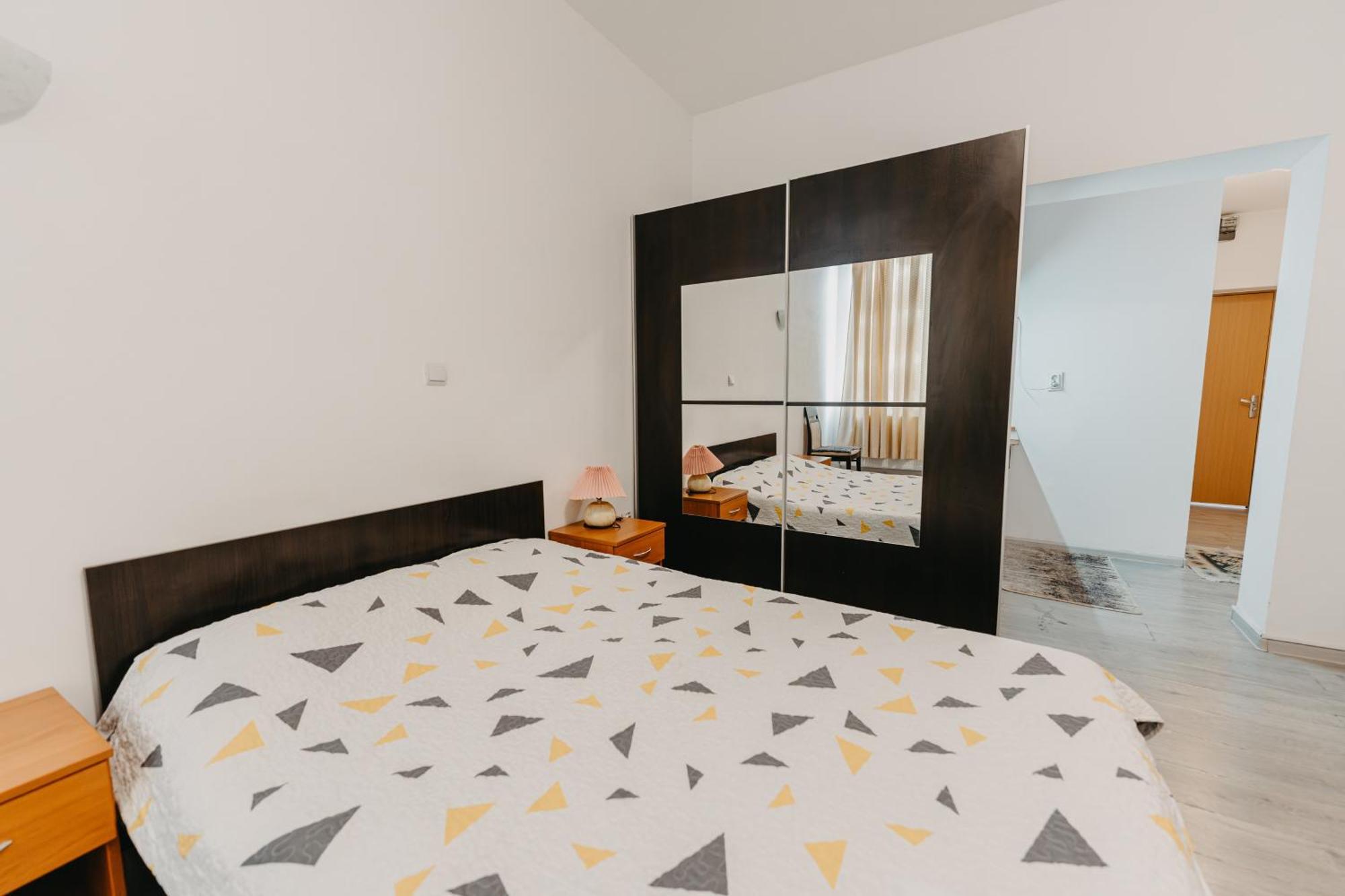 Studio Piata Amzei Nr.1 Бухарест Экстерьер фото